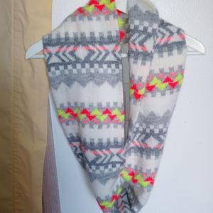 American eagle infinity scarf